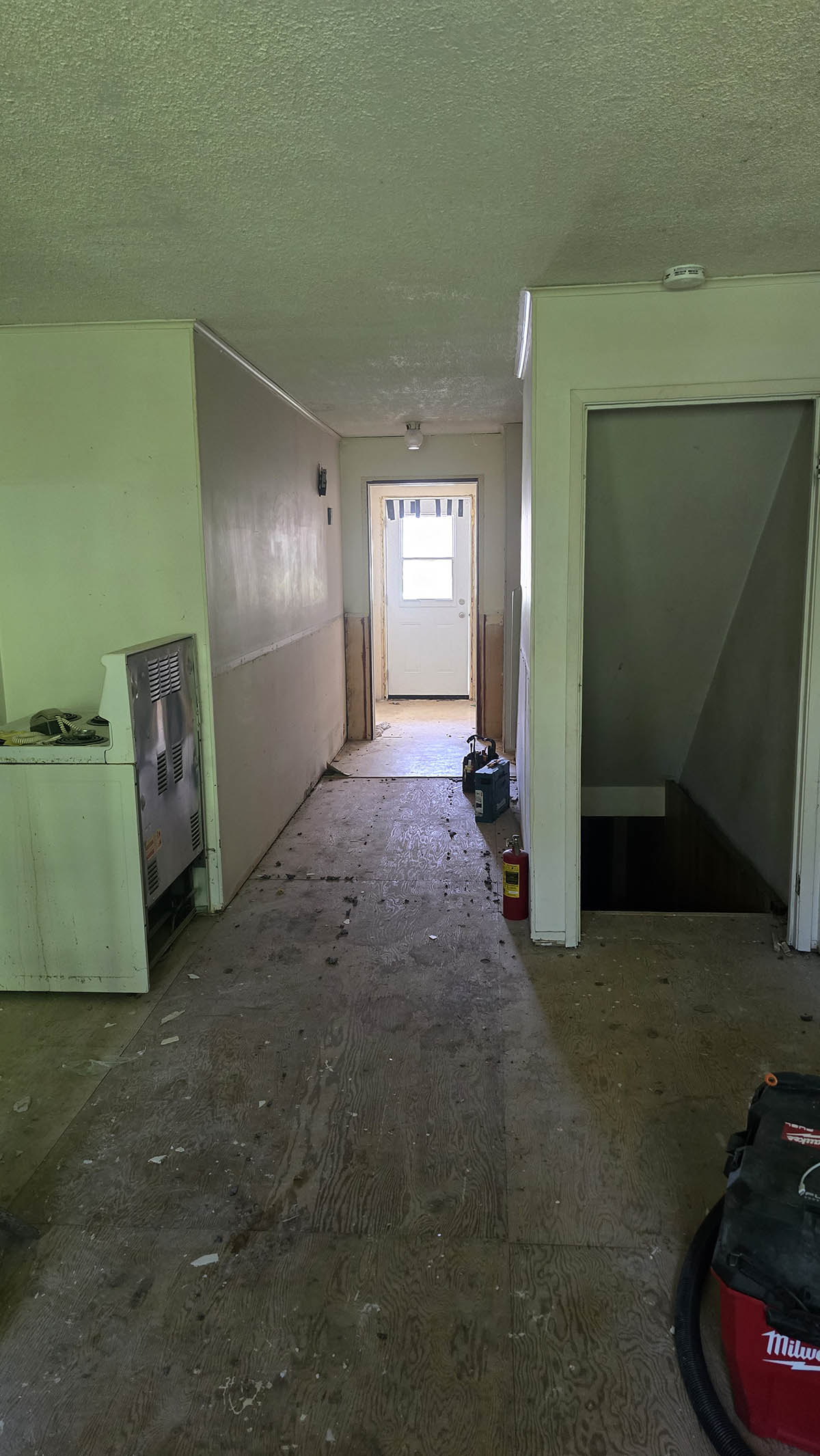 Full Townhouse Transformation + New Ensuite - Airbnb Property project photo 10